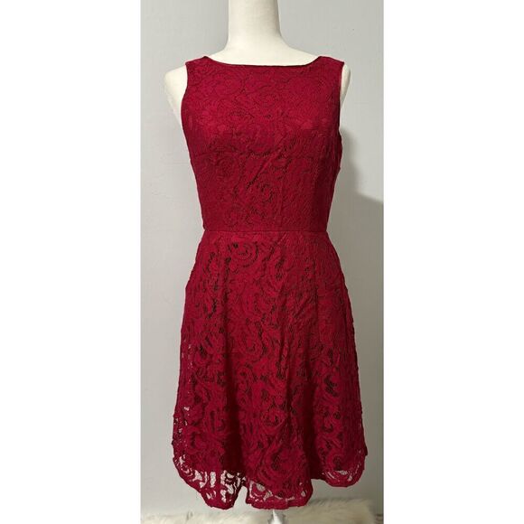Adrianna Papell Deep red Burgandy lace sleeveless dress  4 - Picture 7 of 7
